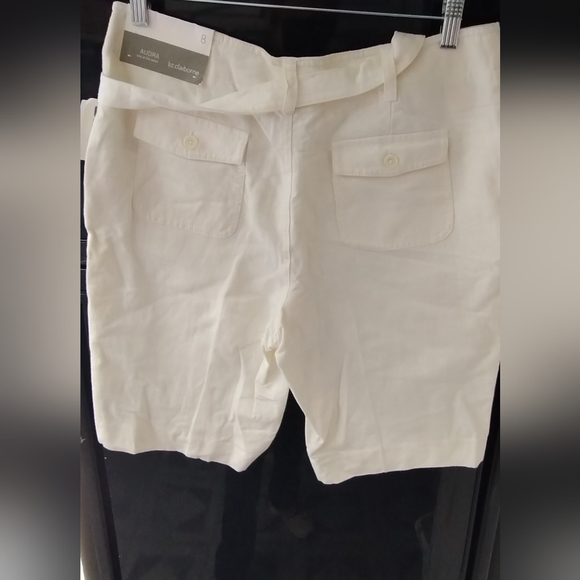 Shorts - Picture 2 of 5